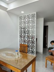 Vách ngăn phòng khách và bếp PK06