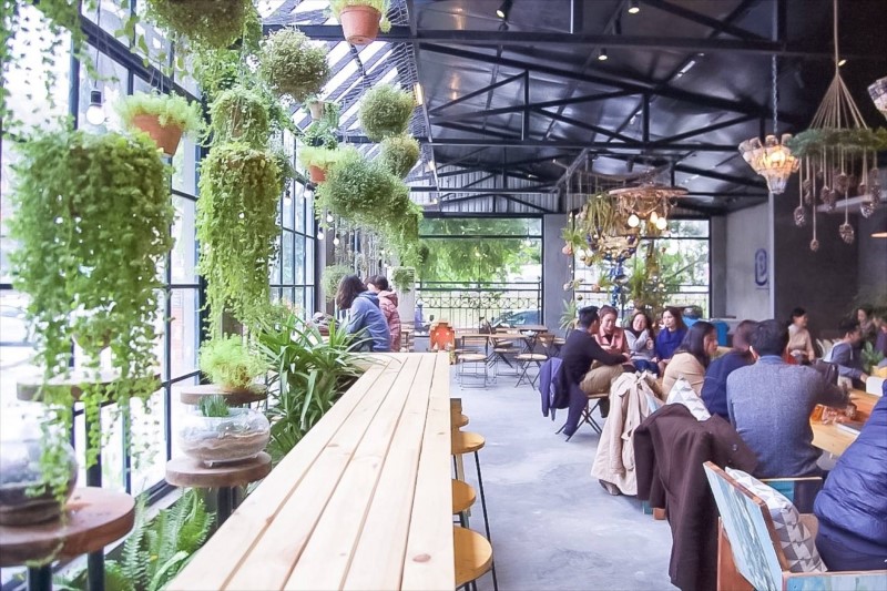 thiết kế thi công nội thất quán cafe