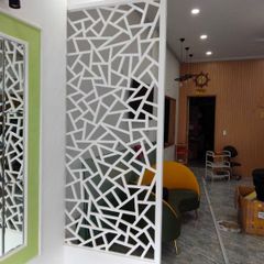 Vách ngăn phòng khách và bếp PK04