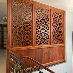 Mẫu vách ngăn cầu thang đẹp CT02